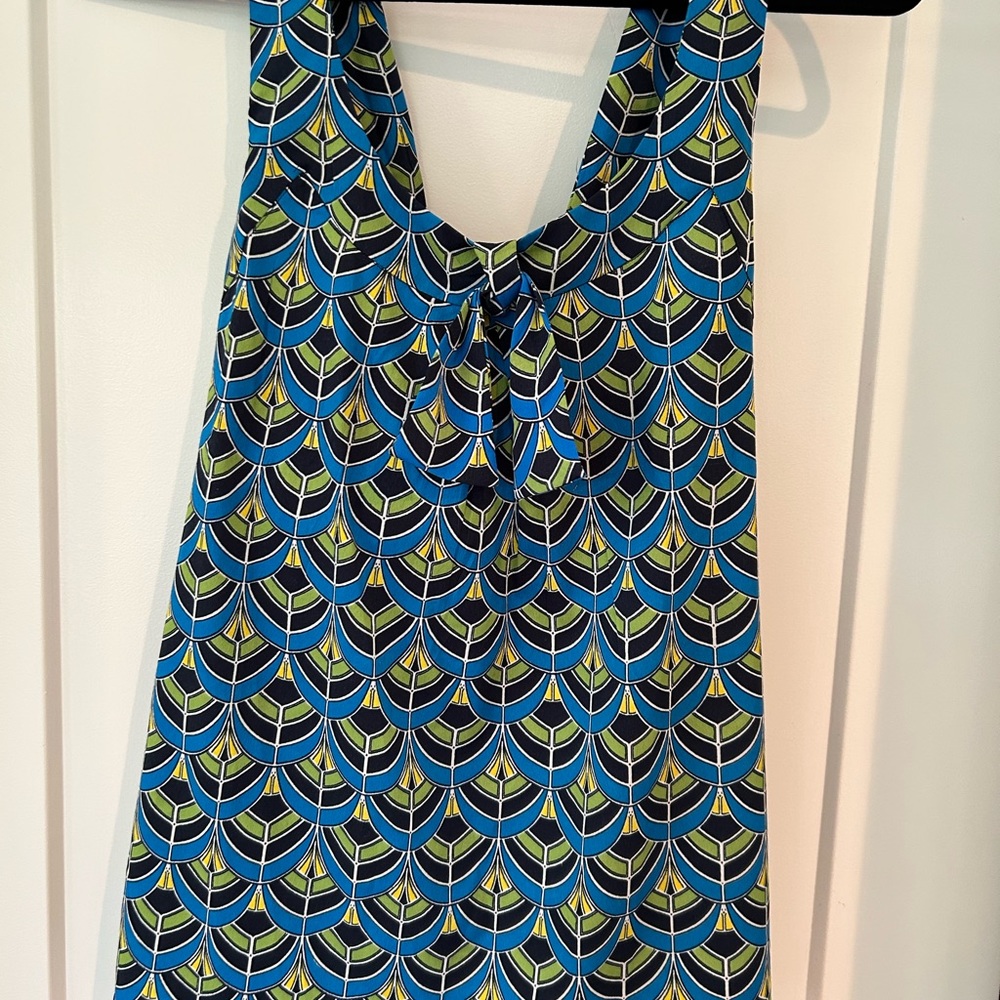 Banana Republic flow tank for summer